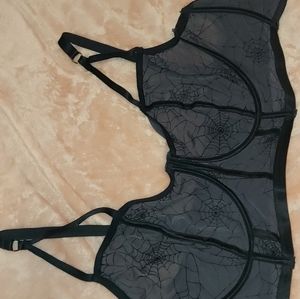 Torrid Spider web bra